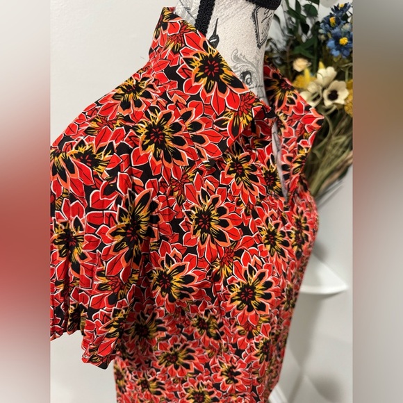 Fred David Red Black Short Sleeve pleated Stretch Button Down Shirt size Large - Picture 6 of 8